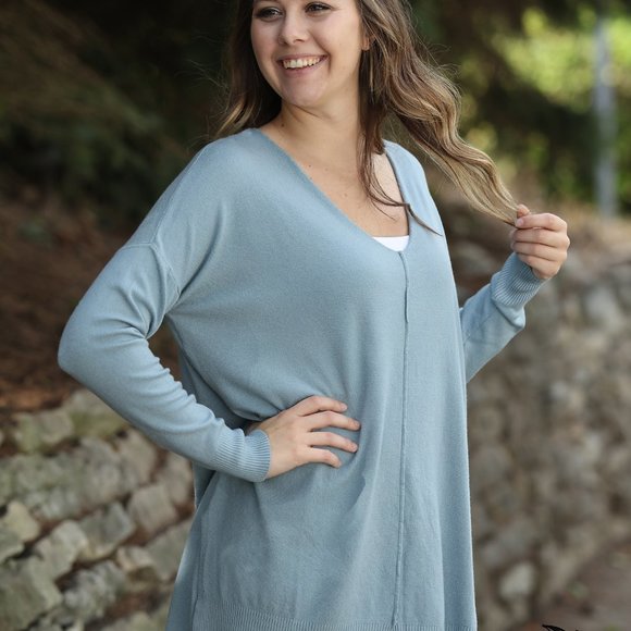 Light blue sweater - Picture 4 of 5